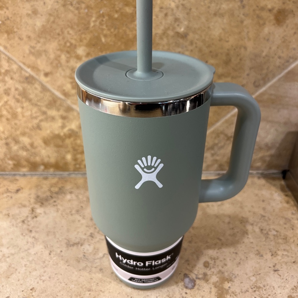 New! Hydro Flask All Around Travel Tumbler (32 oz.)
